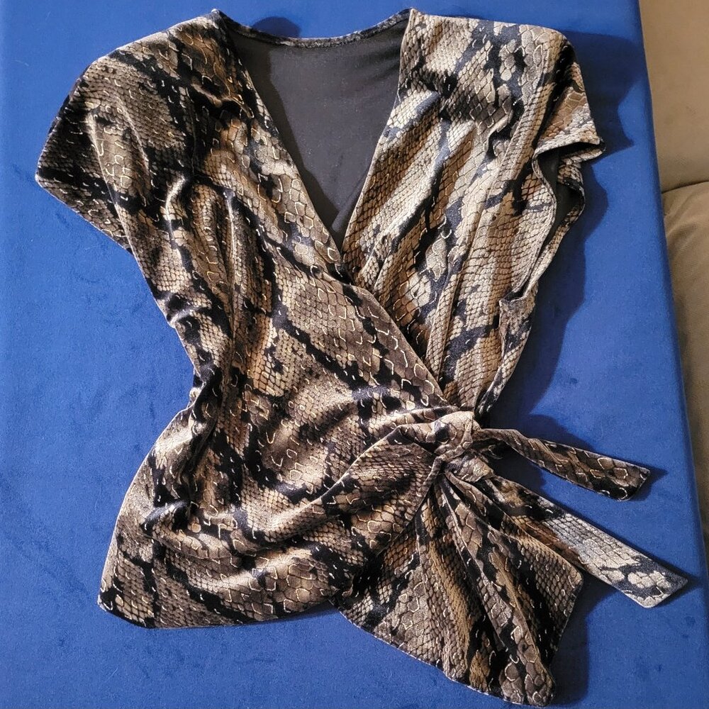 Snake Print Wrap Top - Picture 2 of 9